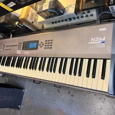 Korg N264 76-Key Music Workstation Keyboard N 264  , 1990s - Gray  //ARMENS//