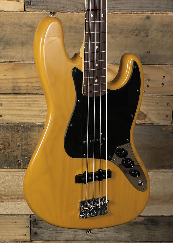 Fender jazz bass deals blonde