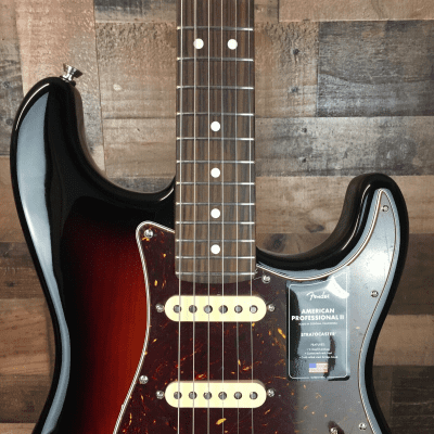 Fender American Professional II Stratocaster - 3-Tone Sunburst with Hard Shell Case image 4