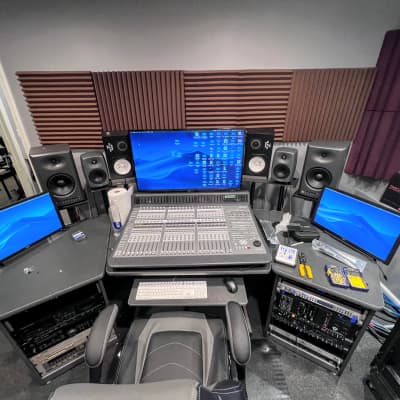 Studio Furniture - Recording Studio Desks & Racks | Reverb