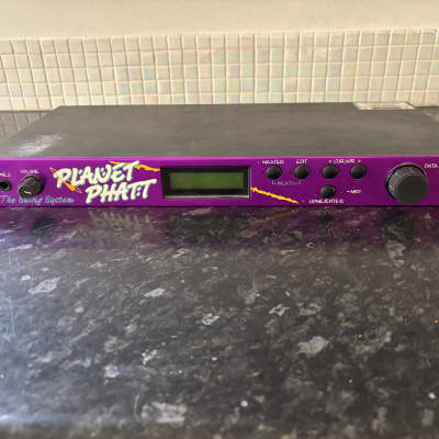 E-MU Systems Planet Phatt Rackmount 32-Voice Synthesizer 1997 - Pink