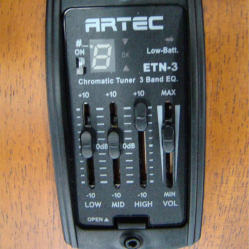 Aretc ETN-3 Pre Amp Eq System w Tuner and Piezo Pickup for Acoustic Guitar 2015 Black imagen 1