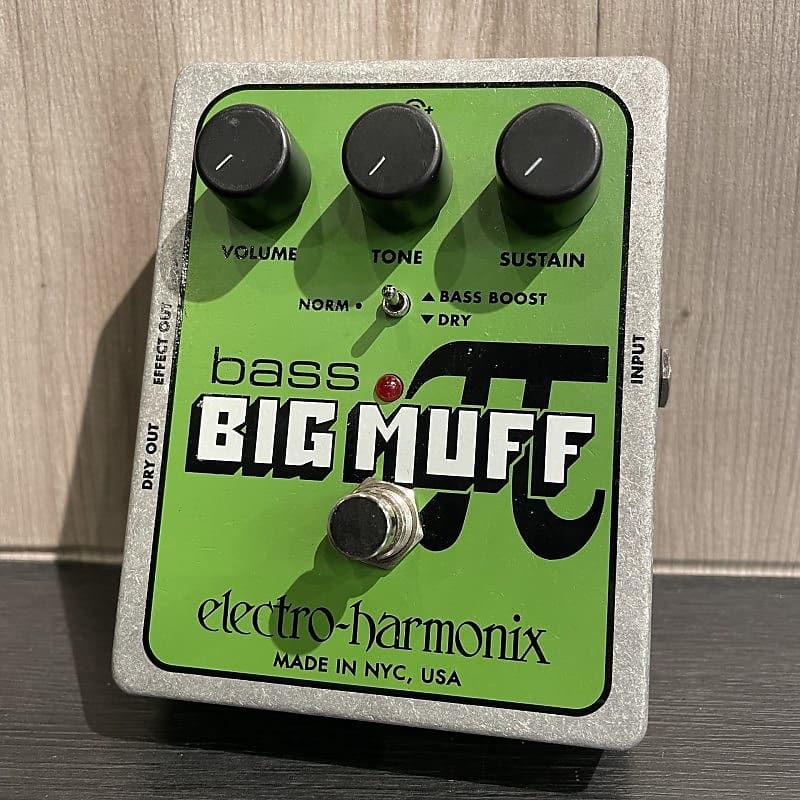 Electro Harmonix [USED] Bass Big Muff Pi | Reverb Canada