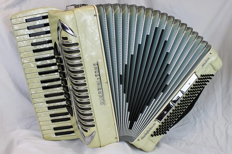 Guerrini & Sons Piano Accordion 41 Key 120 Bass w/ Case Reverb
