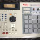 Akai MPC2000XL MIDI 8 out Hot Swap CF After Service + Warranty