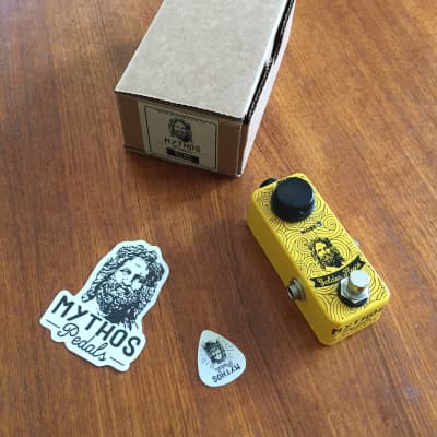 Mythos Pedals Golden Fleece Fuzz | Reverb