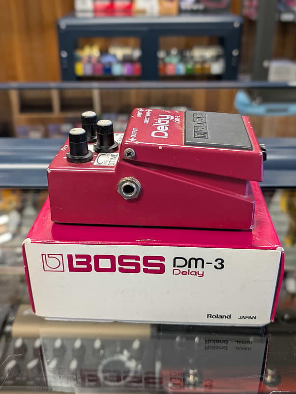 Boss DM-3 Delay | Reverb Canada