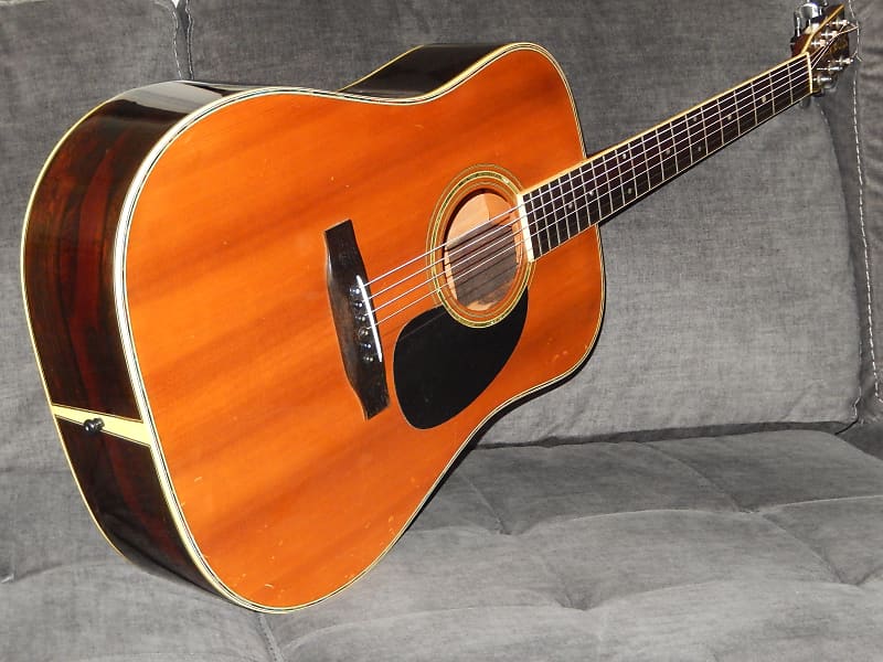 MADE IN 1978 MORRIS W60 - ABSOLUTELY TERRIFIC MARTIN D35 STYLE ACOUSTIC  GUITAR