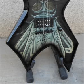 B.C. Rich Warlock 2004 Gloss Black with 