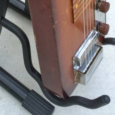 Rare Vintage USA Made Regal 1940's Lap Steel Guitar W/DeArmond Hershey Bar PU image 6