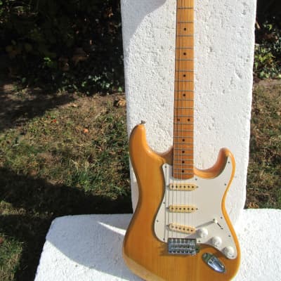 Joo Dee Stratocaster Guitar, 1970's, Japan, Dyna Gakki Factory,Very Good image 2