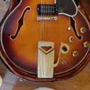 Gibson ES-355TDSV with Sideways Vibrola 1961 - 1962 Sunburst