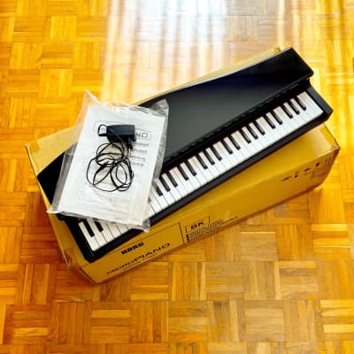 ☆ Brand New! ☆ Korg MicroPiano made in Japan - Mini Piano Keyboard 61 Key! Very great professional sounds! With original box, packaging, manual, p.supply! Impossible to find! image 13