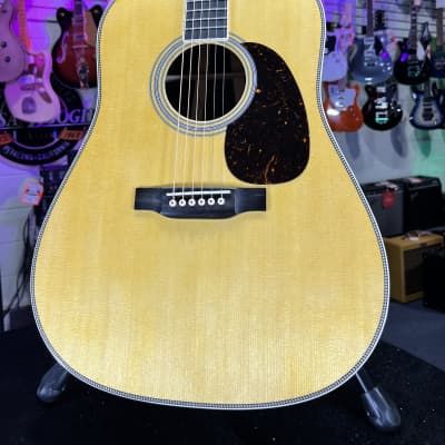 Martin Standard Series HD-35