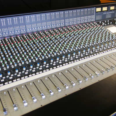 Solid State Logic AWS 900 24-Channel 8-Bus Console with DAW Control