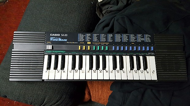 Vintage Casio SA-20 Keyboard, 100 Tones Super Accompaniment! Works Great!  Superb For Circuit Bendi