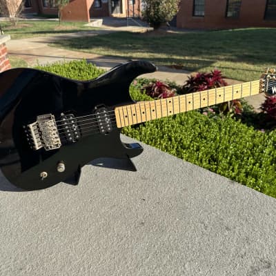 ギター Washburn SS-40 B / STEVE STEVENS model sddefault.jpg