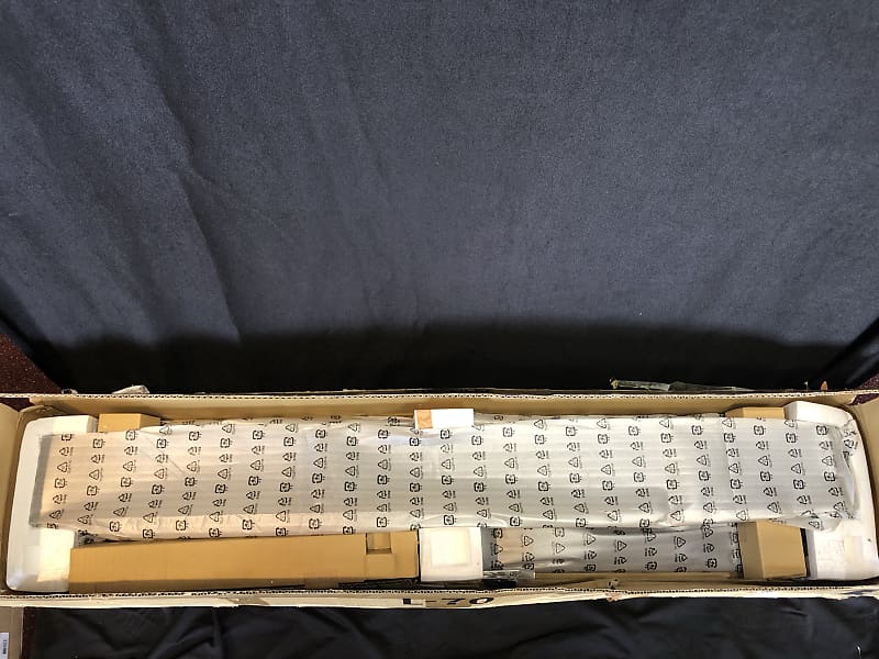 Yamaha L70 Keyboard Stand for Yamaha P70 Digital Piano | Reverb