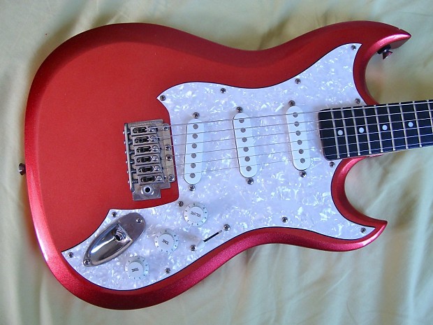 Hagstrom f300 store