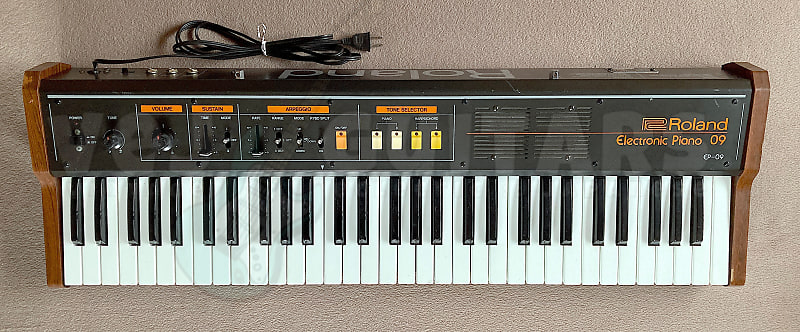 鍵盤楽器 ROLAND EP-09 VINTAGE POLY KEYBOARD Roland EP-09 Vintage Analog Polyphonic Keyboard | Reverb
