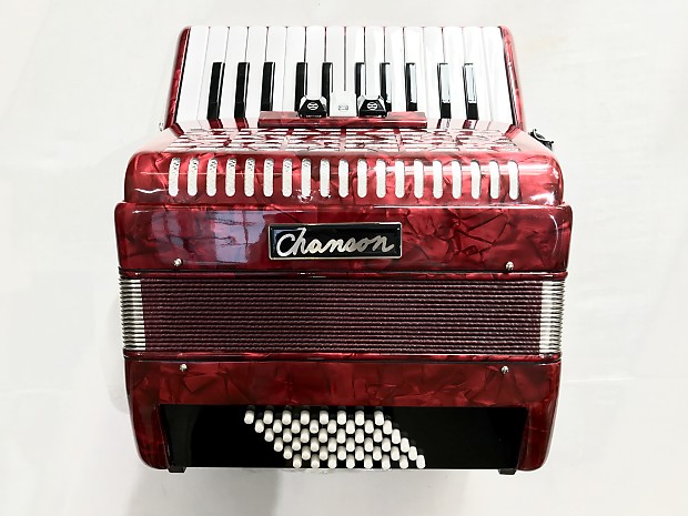 Chanson accordion deals