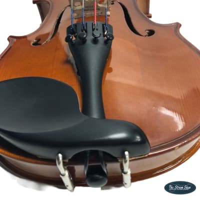 Used - No Label Preowned 1/4 Violin Outfit image 5