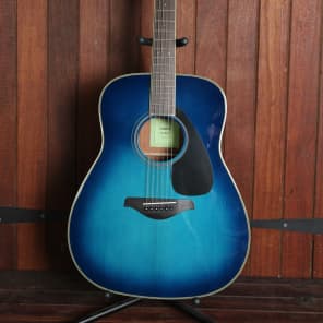 Yamaha fg820 sunset deals blue