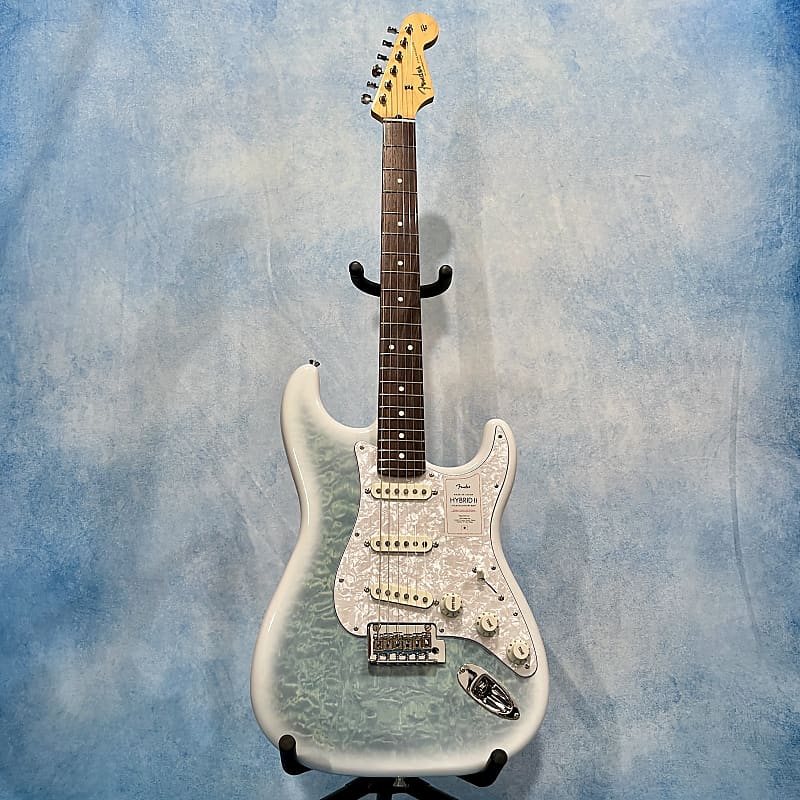 Fender Collection Hybrid II Stratocaster Quilted Laminar