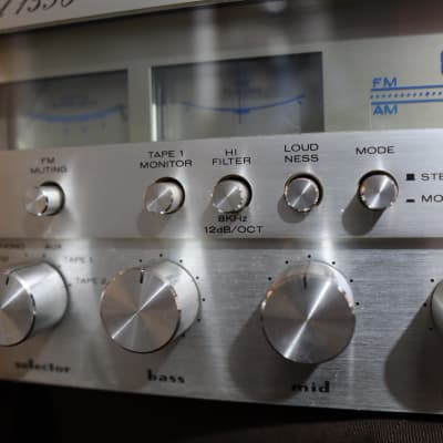 Marantz Model 1530 30-Watt Stereo Receiver 1978 - 1980 image 3