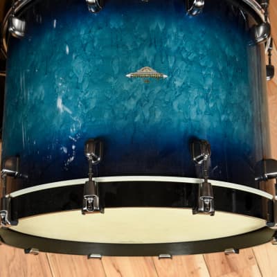 Tama Starclassic Maple 10/12/16/22 4pc. Drum Kit Molten Electric Blue Burst image 4