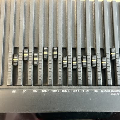 Yamaha RX5 drum machine as-is not-working powers-on image 6