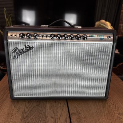Fender '68 Custom Deluxe Reverb 2-Channel 22-Watt 1x12