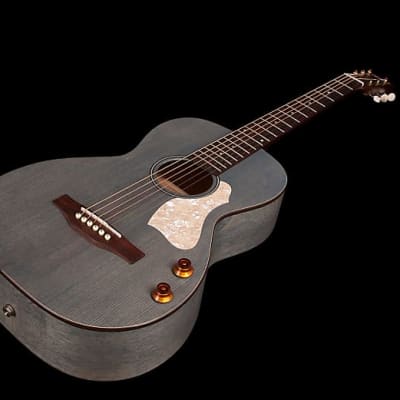 Art & Lutherie Roadhouse Q-Discrete Denim Blue Parlor Acoustic Electric Guitar (Model # 047079) image 10
