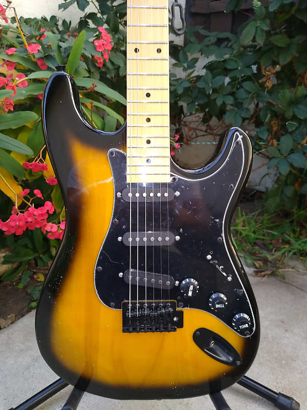 Juicy Guitars SS Stratocasters 2021 Tobacco Burst image 1