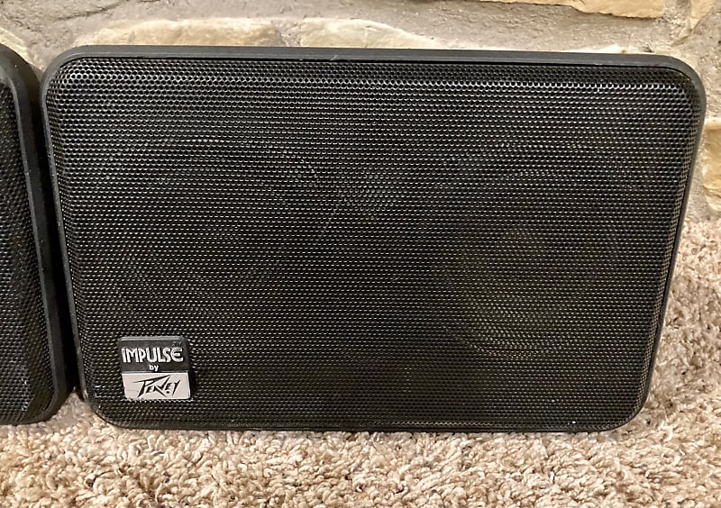 Peavey Impulse II - 2-Way Compact Monitor Speaker System