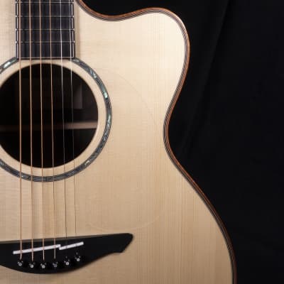 Avalon Ard Rí A2-390C Guitar Sitka & Exhibition Grade Ziricote - New & 30% Off! image 17