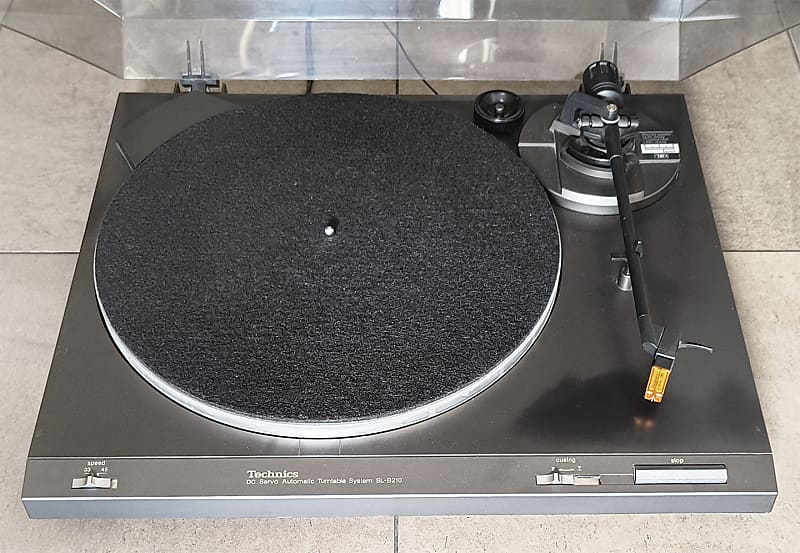 Vintage Technics SL-B210 Semi Auto Belt Drive Turntable  			