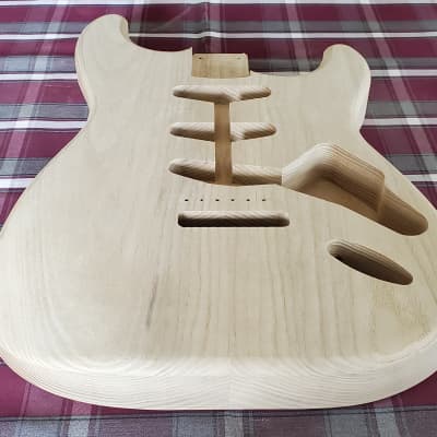 Woodtech Routing  2 pc. Sassafras Stratocaster Body - Unfinished image 3