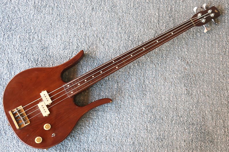 Vintage 1970s Hondo II MIJ Longhorn Electric Bass Guitar Walnut Brass  Hardware Fretless Model 1181 W