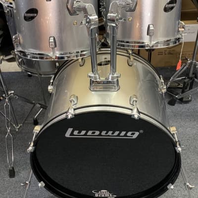 Ludwig Accent Complete 5pc Kit with Ludwig Hardware and Sabian B8 Cymbals image 2