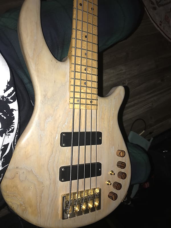 Warmoth G5 Bass Guitar | Reverb