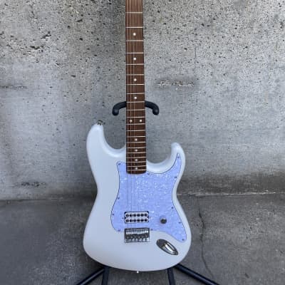 Tom Delonge Style Blink 182 Custom Starcaster | Reverb