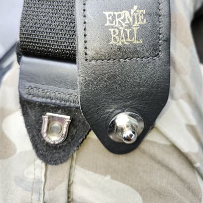 EVH 90's Style Strap Clasps and Eye Hooks Ernie Ball