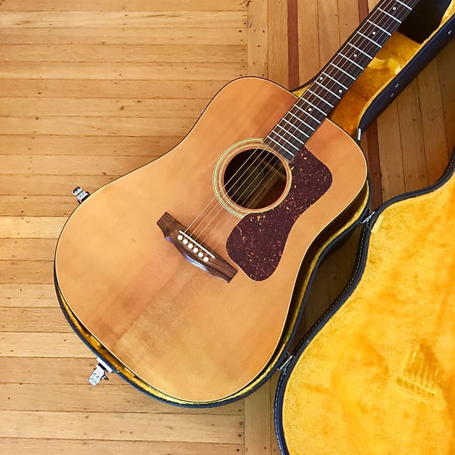 Guild D35-nt acoustic guitar 1977 Mahogany & spruce d-35