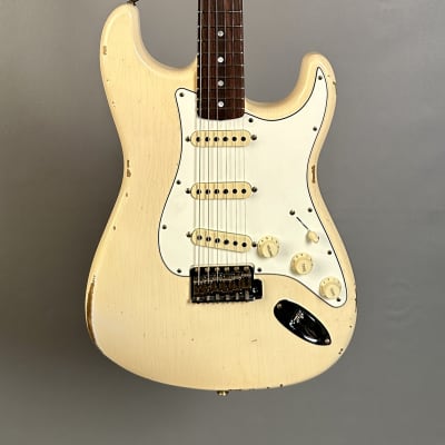 Fender Custom Shop Limited Edition 1964 Stratocaster Relic Super Faded Aged Shell Pink image 2
