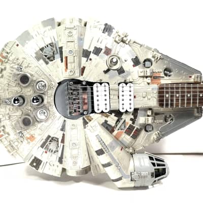 Millennium Falcon Star Wars electric guitar made from an old toy The Rebel 2023 - Plastic image 1