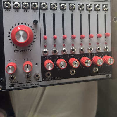 Verbos Electronics Harmonic Oscillator— Clockface Modular