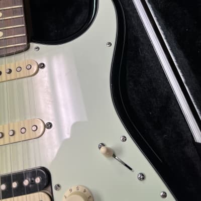 Fender AM Standard HSS Shawbucker Stratocaster 2015 - 3 Tone Sunburst image 10