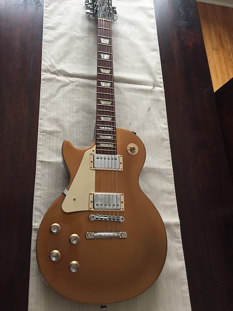 Gibson Les Paul Studio - Left Handed 2013 Gold Top | Reverb Gibson Les Paul Studio - Left Handed 2013 Gold Top | Reverb