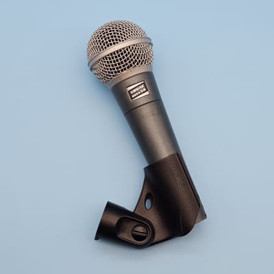 Vintage 1980's Shure BETA 58 dynamic cardioid microphone low
